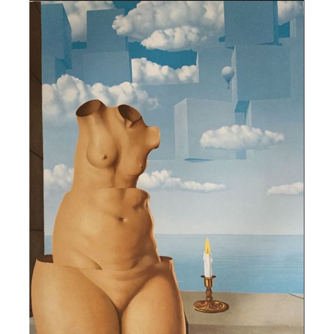 Magritte Surrealism Megalomania La Folie des Grandeurs Statue 7H